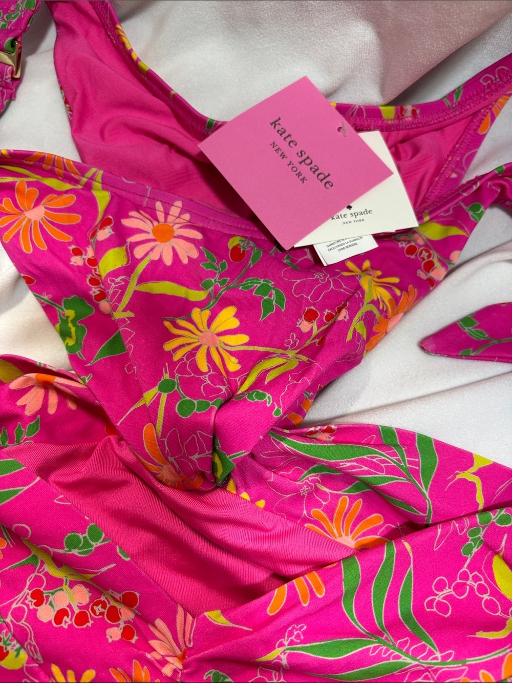 kate spade Pink flash Floral One-Piece lined flower & berries Swimsuit NWT M - Picture 4 of 14